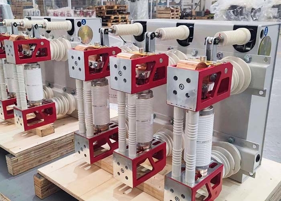 ZN28G - 12 เบรกเกอร์สูญญากาศในร่มสามเฟส AC 50HZ 12KV พิกัดแรงดันไฟฟ้า