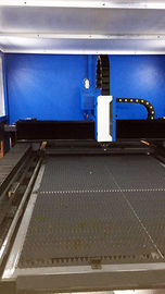 เครื่องตัดเลเซอร์ไฟเบอร์ CNC มีฝาปิดแลกเปลี่ยนอัตโนมัติรุ่น FL-3015-3000W