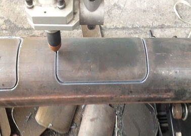 เครื่องตัดเลเซอร์หลอดไฟประตูเสาไฟ 50 เฮิร์ตกำหนดเอง CNC เครื่องตัดท่อ