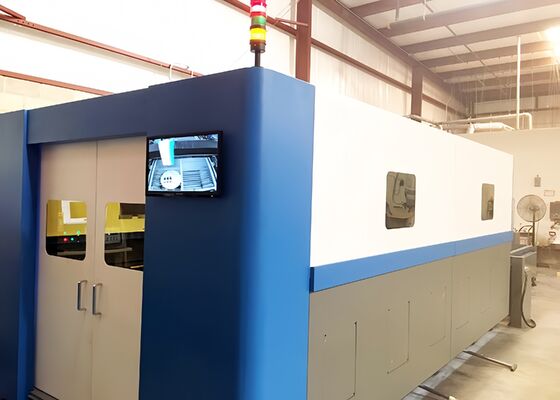เครื่องตัดเลเซอร์ไฟเบอร์กำลังสูงแบบปิดสนิทพร้อมโต๊ะสลับ 3KW-20KW