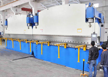 320 T CNC Synchronize Tandem กดเบรคเครื่องดัดเริ่มต้นจากแผ่น Trapezium